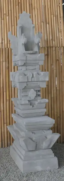 Product image 8 of the product “Balinese Temple, casted with Paras Stone, Offering with open place on top, with step at bottom. 190cm. Mulitparted ”